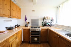 Kitchen- click for photo gallery